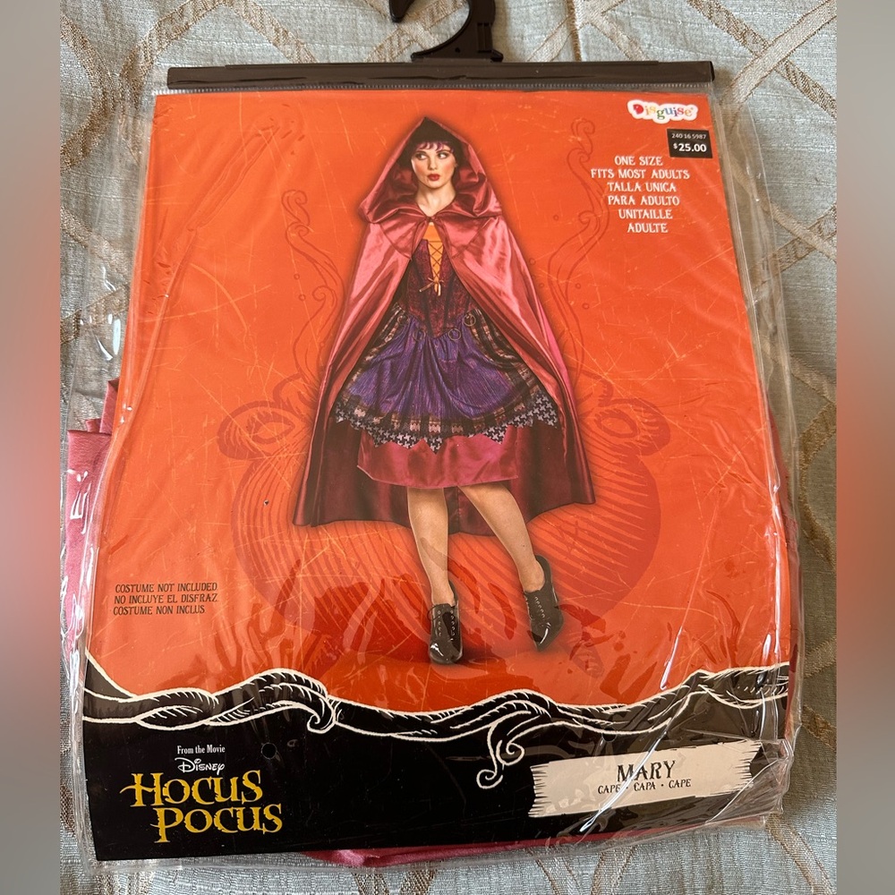 New in bag Disney Hocus Pocus one size fits most women’s Mary cape for costume